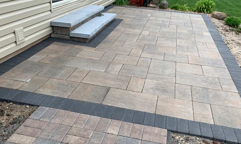 Custom Patio — Waukegan