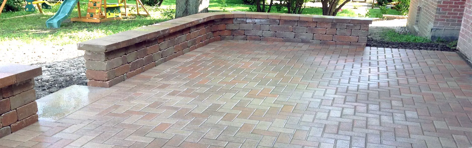 Backyard patio design Barrington IL