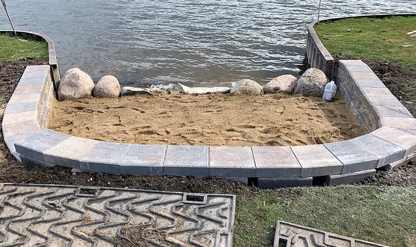 Custom Wall — Wonder Lake