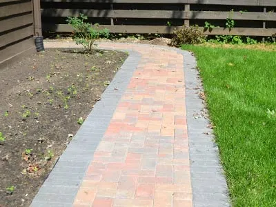 Walkway & Pathway